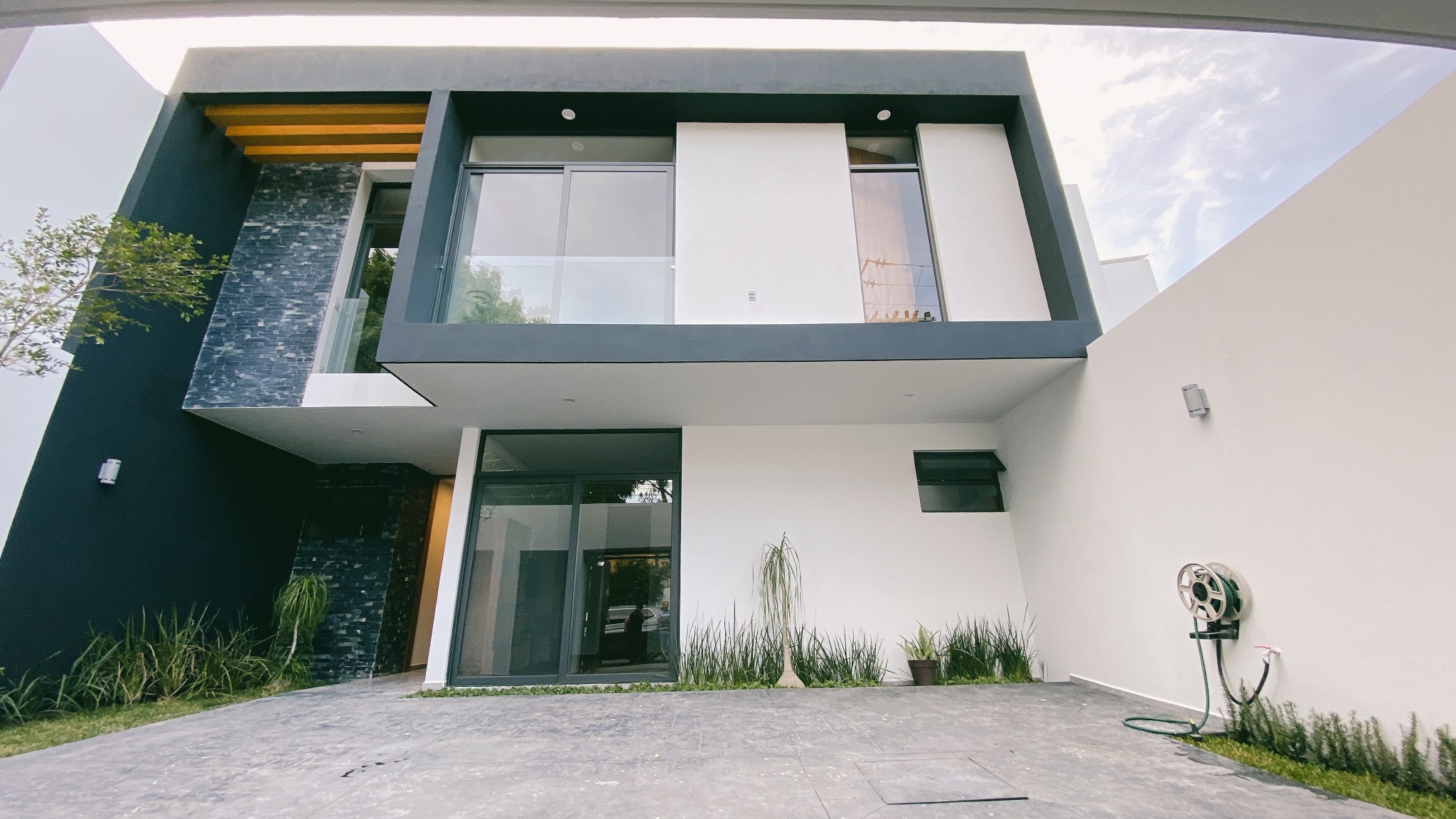 Casa Santa Teresa, Zapopan — arquitectura y construcción